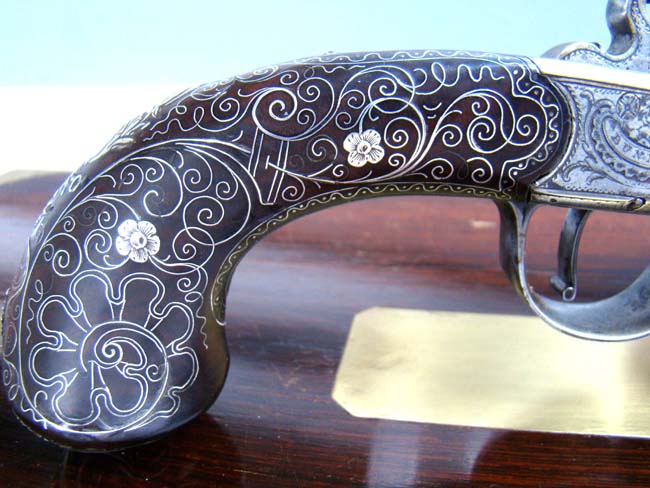 An exceedingly rare and possibly unique 5 barreled “Duckfoot“ pistol made by Joseph Bunney circa 1776 — image 7